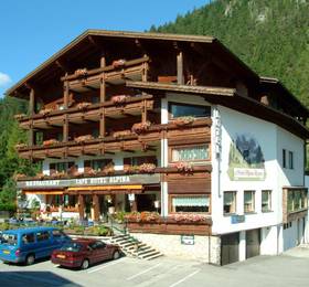Hotel Alpina Regina  в Бибервире