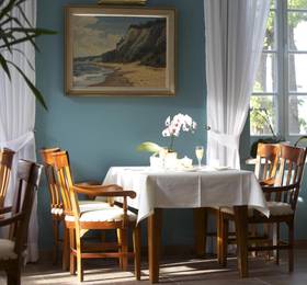 Hotel Badehaus Goor  в Путбусе