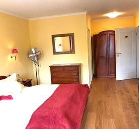 Hotel Garni Wiestor  в Юберлингене