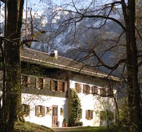 Hotel Klosterhof  в Байериш-Гмайне