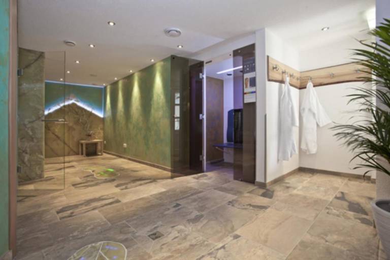 Hotel Arnika***S 