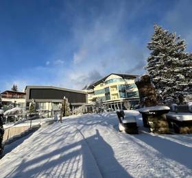 Hotel Hartweger  в Хаусе