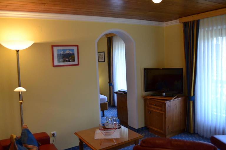 Hotel Alpenresi 