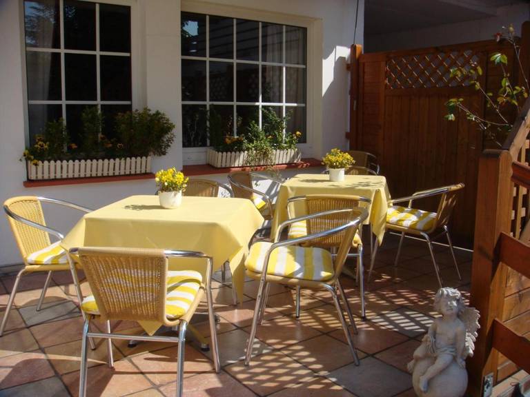 Teutonia Hotel 