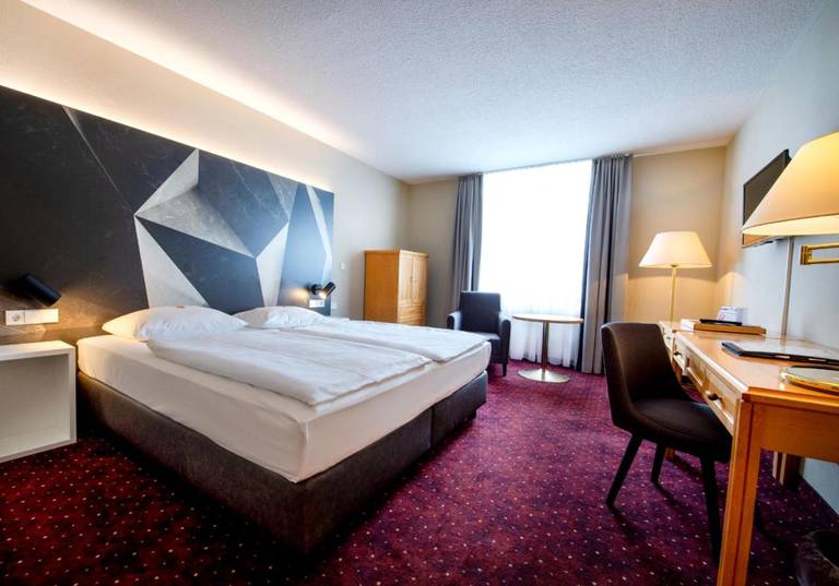 Erikson Hotel
