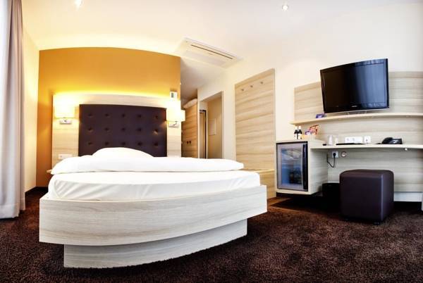 Hotel Bacchus  4* Германия, Бенсхайм