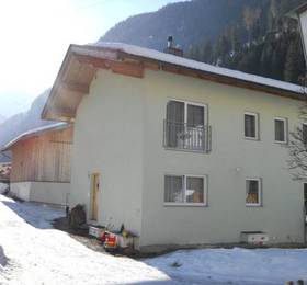 Haus Haueis  в Штренгене