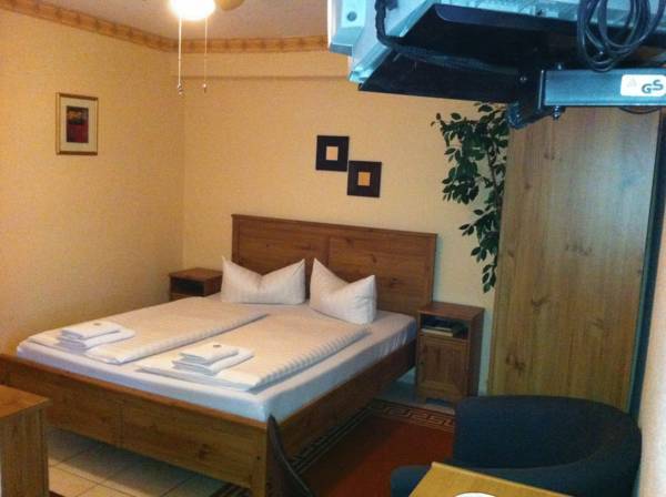 Hotel Nello 2* Германия, Оффенбах