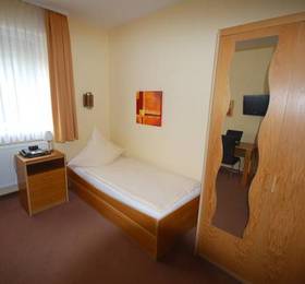 Отдых в Hotel Adam - Германия, Эшборн