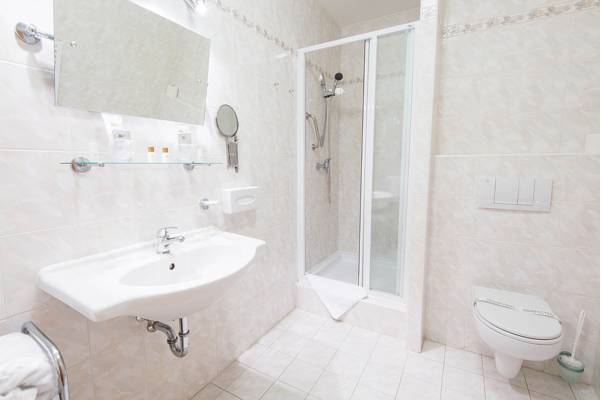 Monti Spa  4* Чехия, Франтишковы Лазне