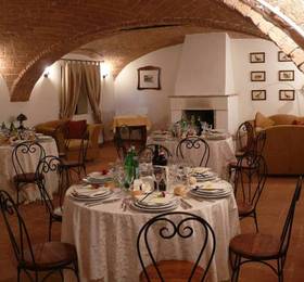 Отдых в Tenuta Marchesi Scarampi - Antica Foresteria del Castello di Camino  - Италия, Камино