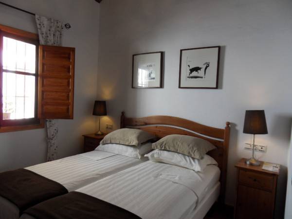Bed & Breakfast | Guest House Casa Don Carlos  Испания, Алаурин эль Гранде