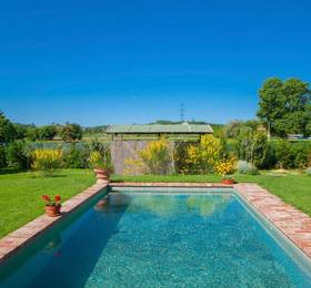 Holiday Home Casa Donnini Foiano della Chiana  в Фояно-делла-Кьяне