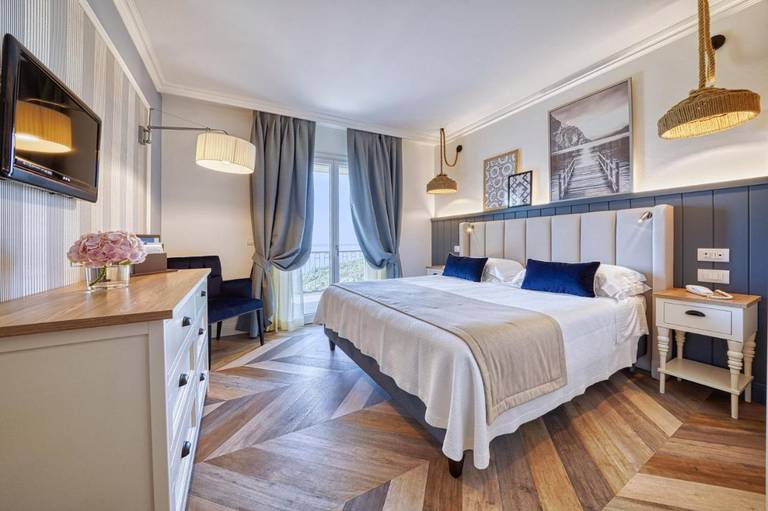 Hotel Madrigale - The Panoramic Resort 