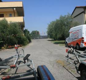 Residence Miralago Rooms & Apartments  в Манербе