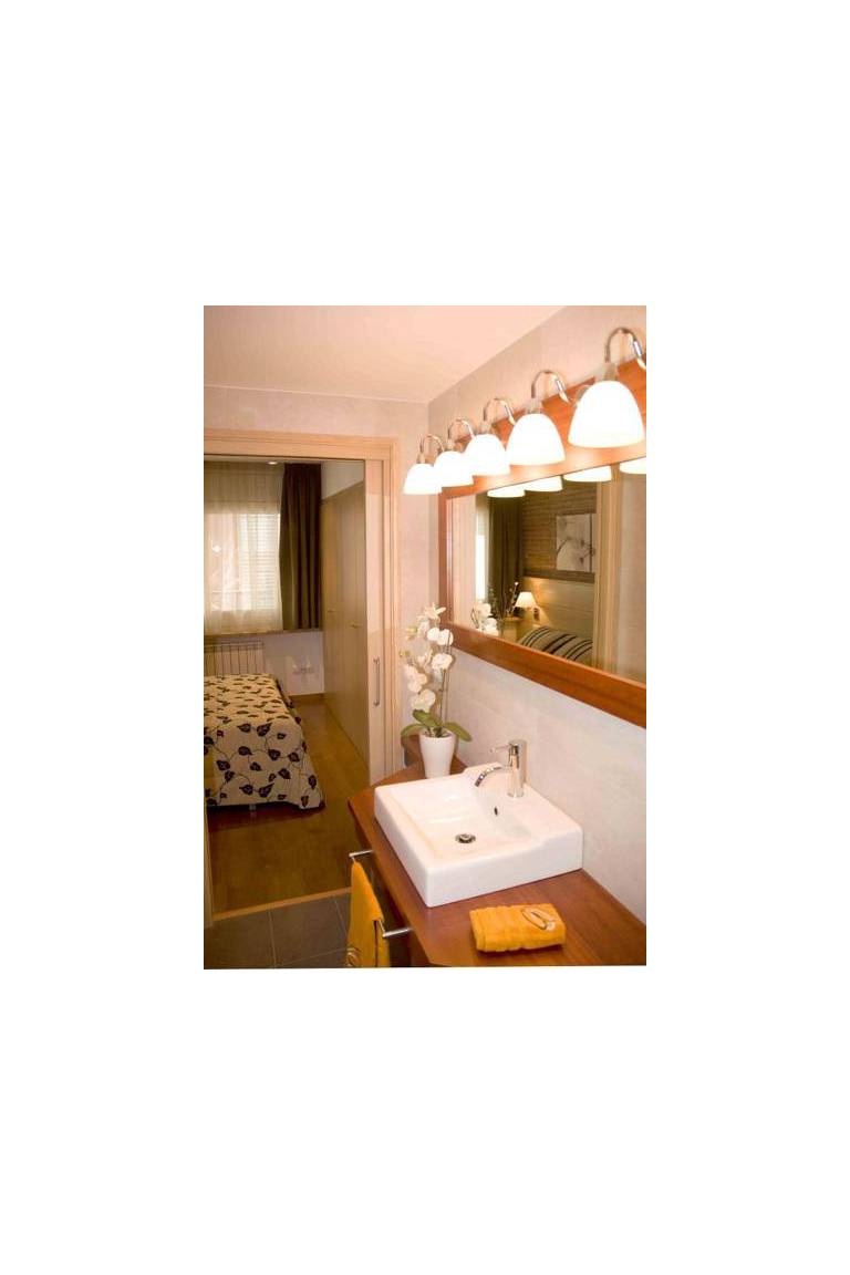 Serennia Apartamentos Fira Gran Via 