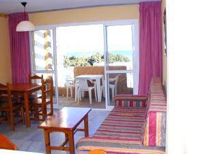 Apartamentos Turisticos Rio Marinas  2* Испания, Нерха