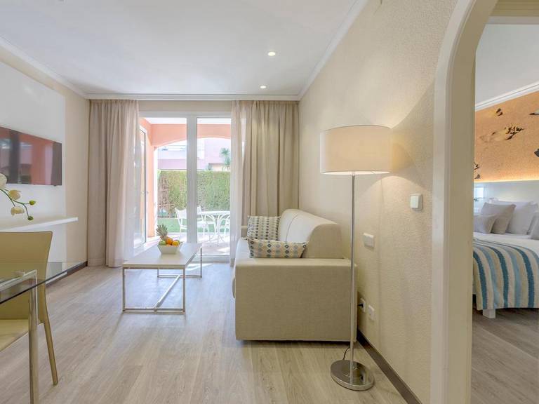 Oliva Nova Golf Beach & Golf Hotel 