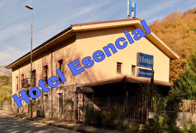 Hotel Restaurante Ribera del Chicu 