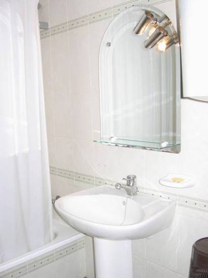 Apartamentos Jardines del Gamonal  2* Испания, Беналмадена