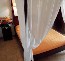 Hotel Resort Poggio degli Ulivi в Роди-Гарганико