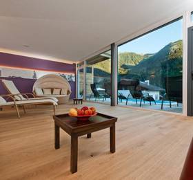 Kreativ Hotel Landhaus Schweigl  в Ультимо
