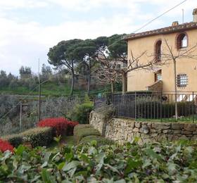Apartment Azzurro Lamporecchio  в Лампорекчио