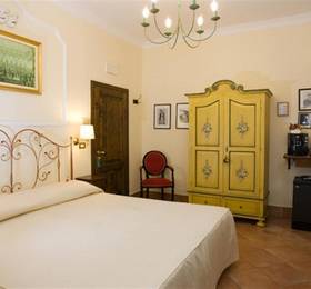 Mondo Antico Town House Suite  в Чезене
