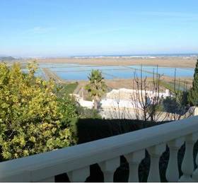 Holiday home Las Encinas Pego  в Пего