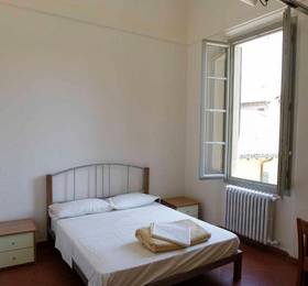 Туры в Student's Hostel Della Ghiara  в Италии