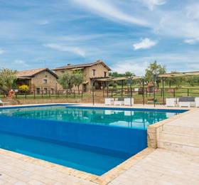 Apartment Il Melograno Tarano  в Тарано