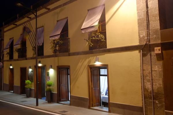 Hotel Rural Casa Los Herrera 