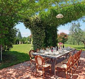 Holiday Home Il Leccio Vinci  в Винчи