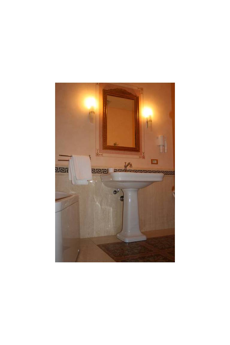 Villa Lisa Bed and Breakfast 