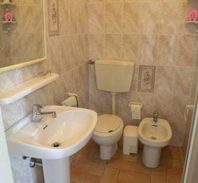 Agriturismo Le Due Chiarine  в Аквавиве
