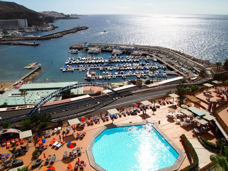 Apartamentos Punta Del Rey 