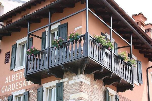 Hotel Ristorante Gardesana  3* Италия, Торри-дель-Бенако