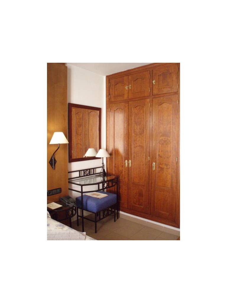 Hostal Miguel De Cervantes 