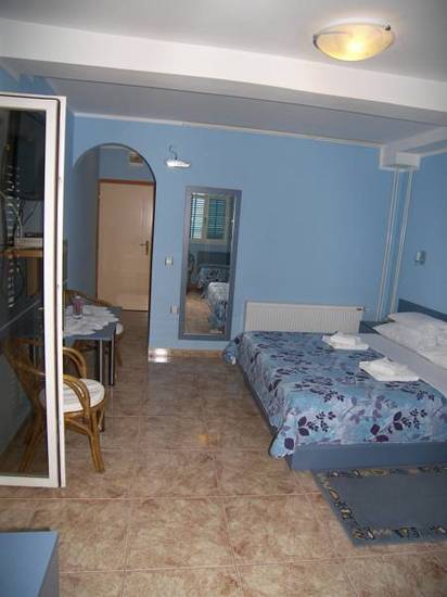 Apartments and Rooms Drago 4* Черногория, Свети-Стефан