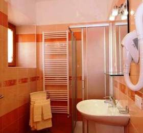 Agriturismo Corte La Sacca  в Поццоленго