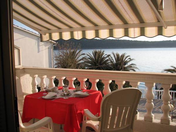 Apartments and Rooms Vinko  3* Хорватия, Раб