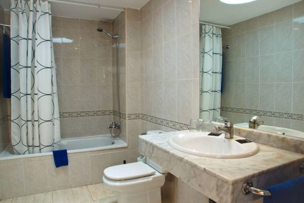 Apartamentos Galeon Playa 3* Испания, Лансерот