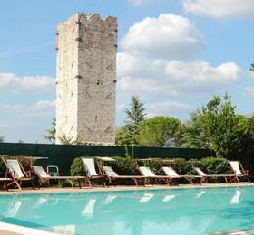 Residenza Torre Acquatino в Спелло