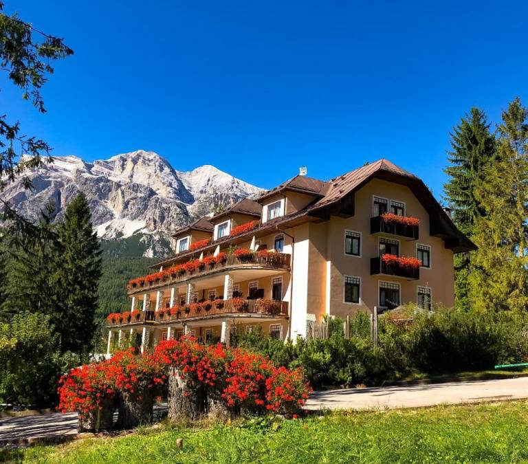 Boutique Hotel Villa Blu Cortina