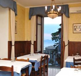 Ristorante Albergo Dante  в Монтефьясконе