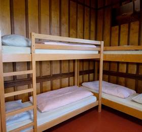 Kreuzlingen Youth Hostel в Кройцлингене