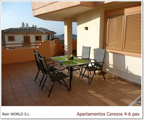Apartamentos Roin World  Испания, Финестрат