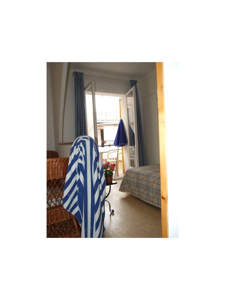 Apartamentos Montserrat 