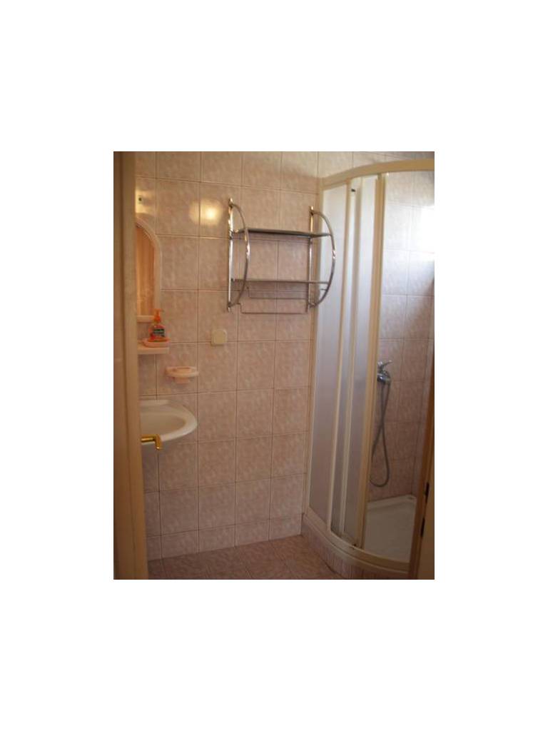 Fisherman's Apartments 