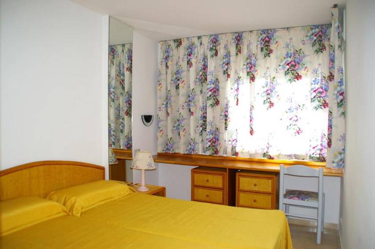 Apartamentos Centremar